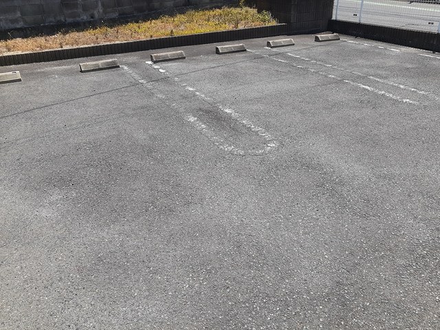 14/20 駐車場