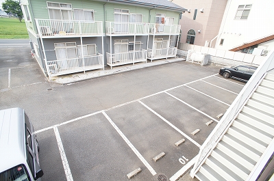 14/15 駐車場