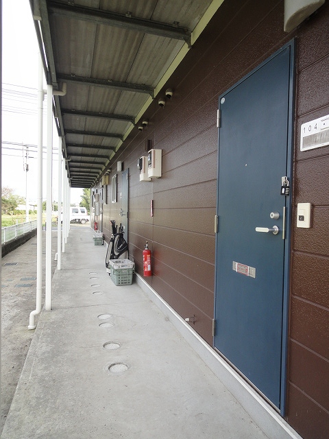 13/20 エントランス