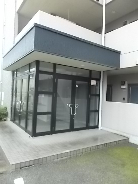 13/20 エントランス