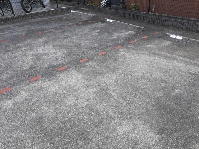 14/20 駐車場