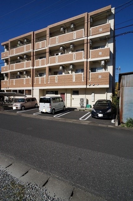 21/30 駐車場