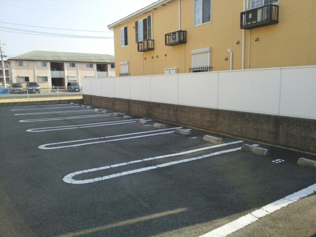 2/8 駐車場