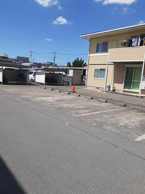 2/8 駐車場