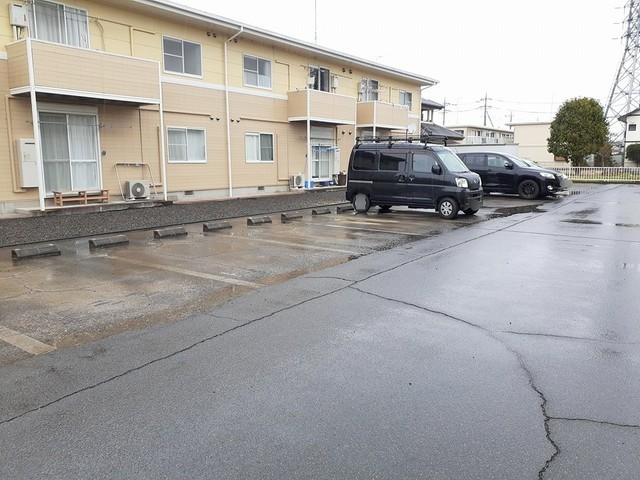 14/20 駐車場