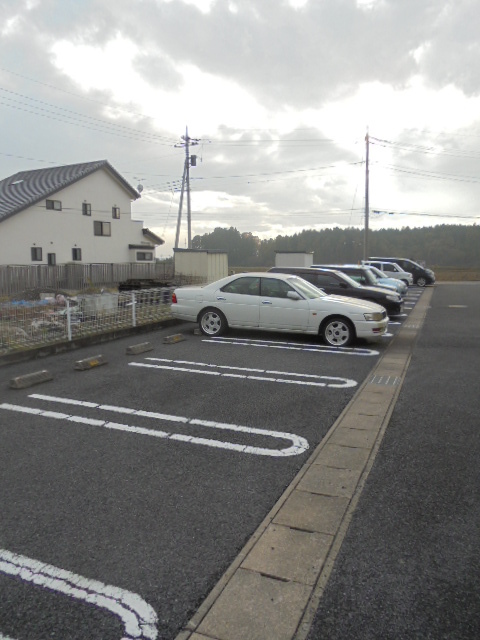 14/20 駐車場