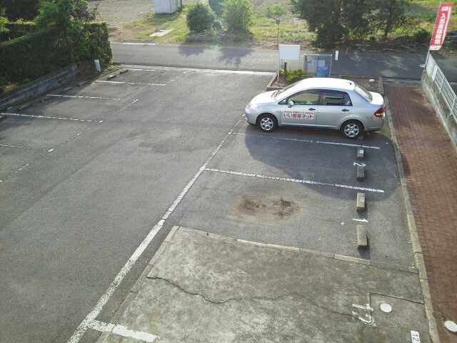 14/20 駐車場