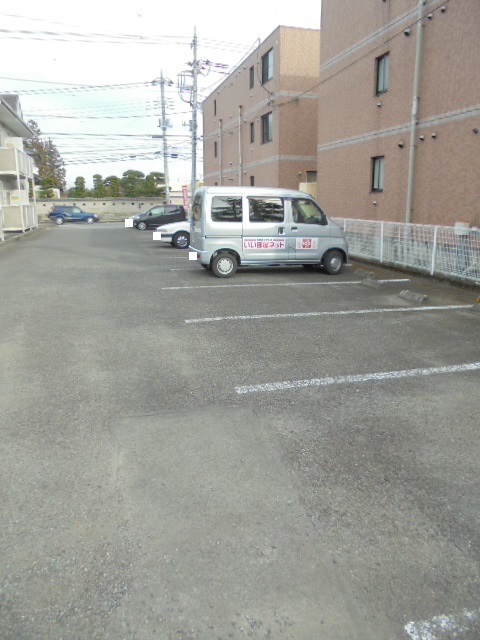 2/8 駐車場