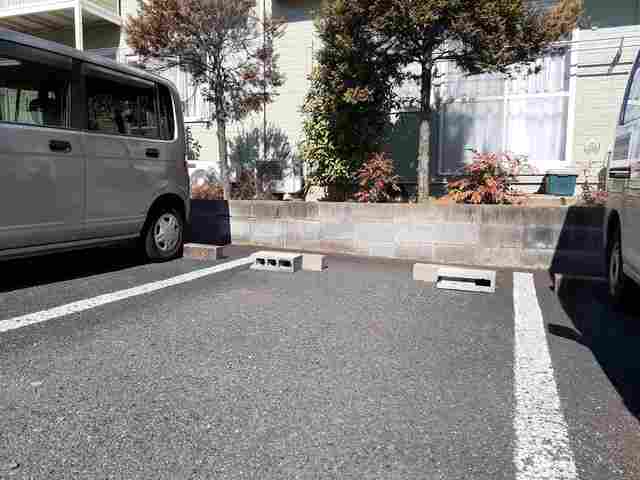 14/20 駐車場