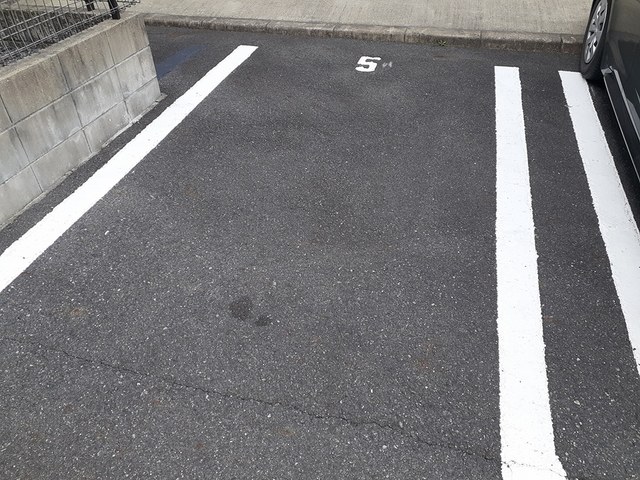 14/20 駐車場