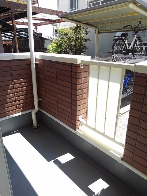 15/23 バルコニー