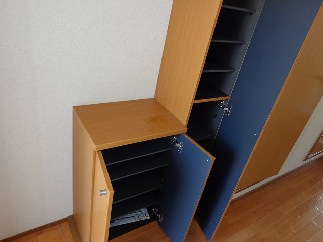 14/22 エントランス