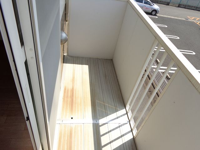 13/22 バルコニー