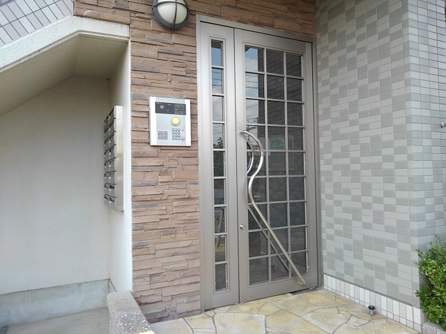 13/20 エントランス