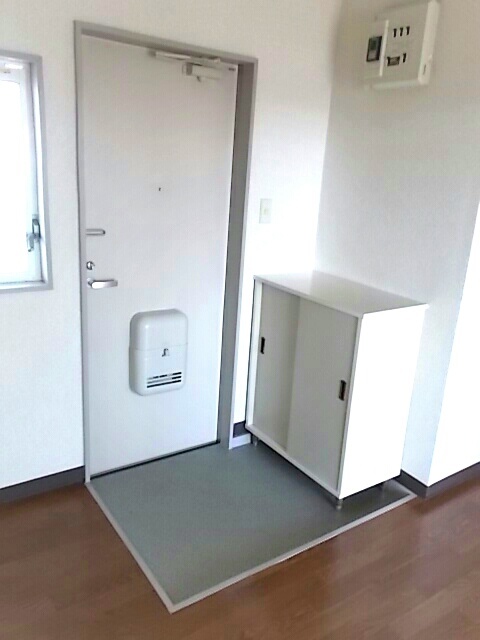 14/20 エントランス