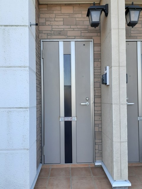 13/20 エントランス