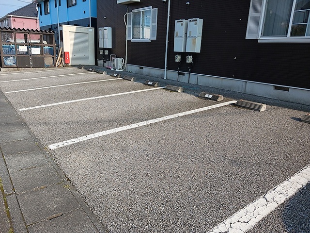 14/22 駐車場