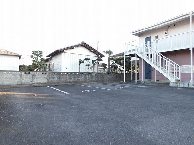 14/20 駐車場