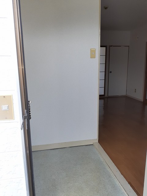 6/22 玄関