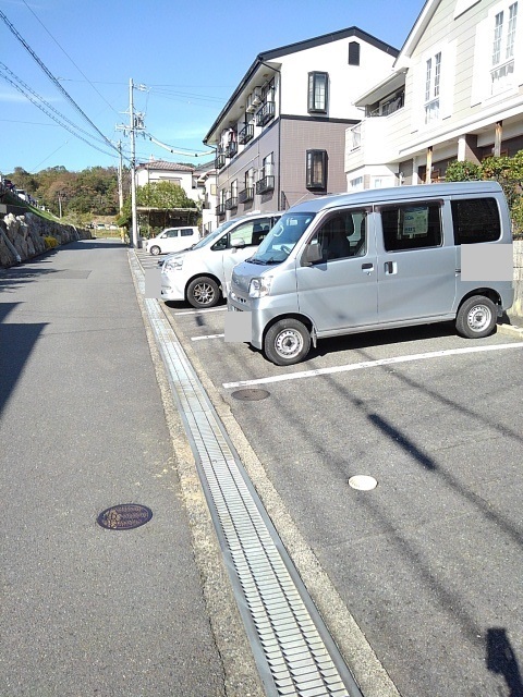 14/23 駐車場
