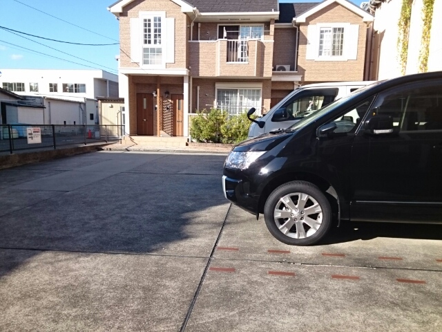14/20 駐車場