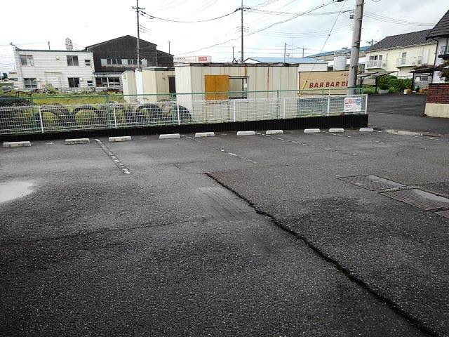 14/20 駐車場