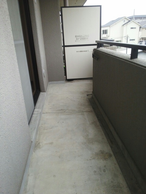 13/20 バルコニー