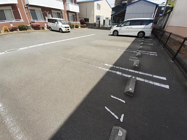 14/20 駐車場