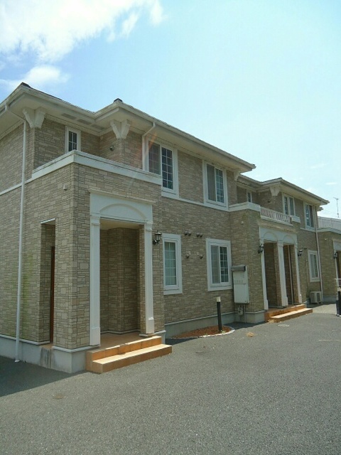 14/20 エントランス