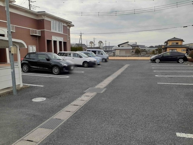2/8 駐車場