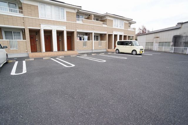 14/22 駐車場