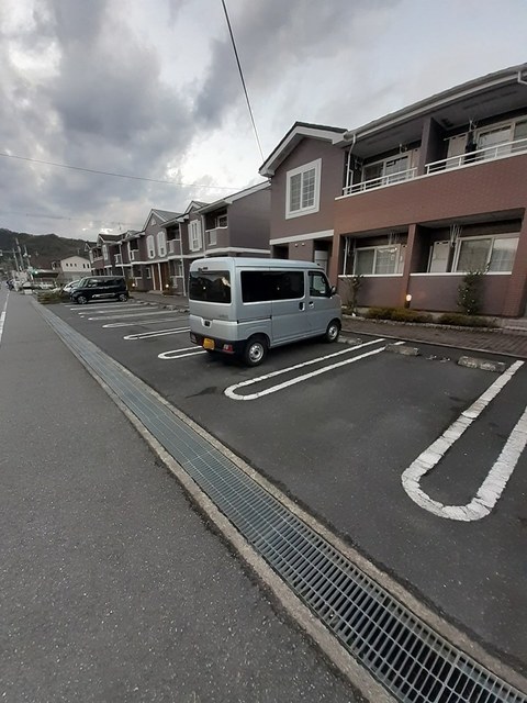 2/8 駐車場