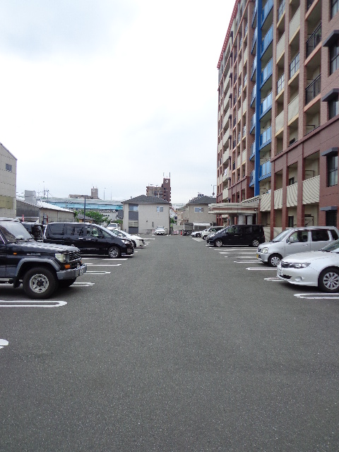 14/20 駐車場