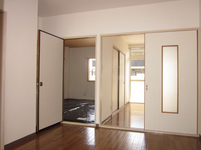 4/13 リビング/ダイニング