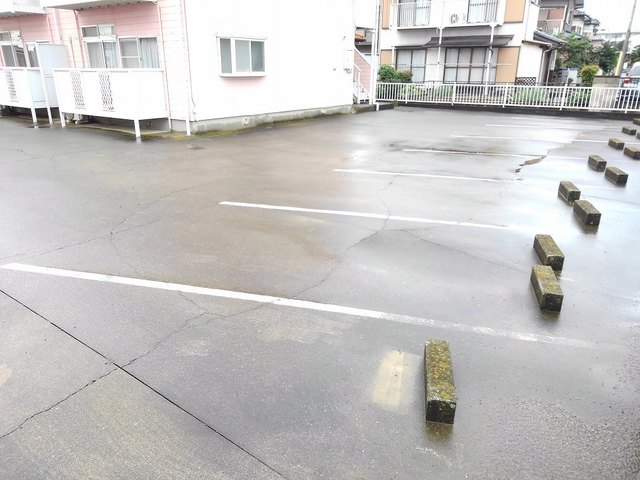 14/20 駐車場