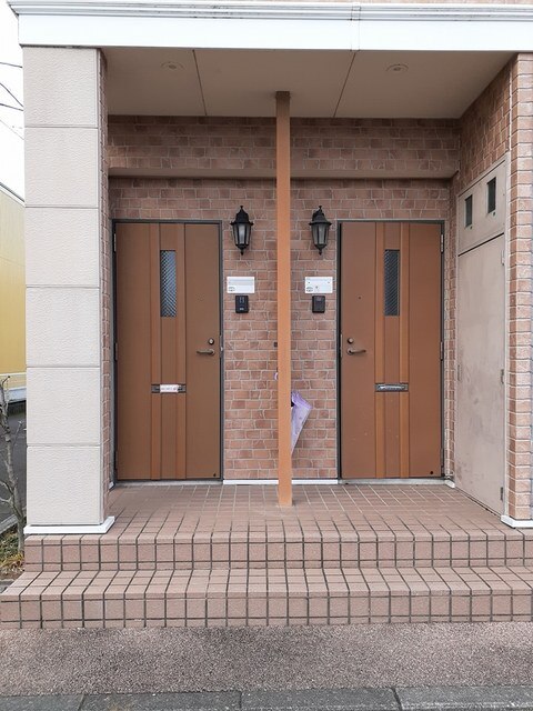 14/20 エントランス