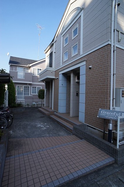 14/22 エントランス