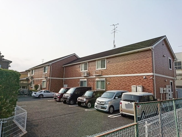 14/20 駐車場