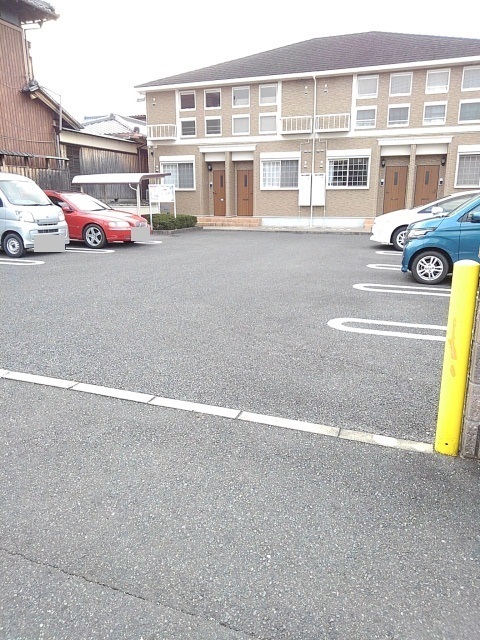 2/8 駐車場