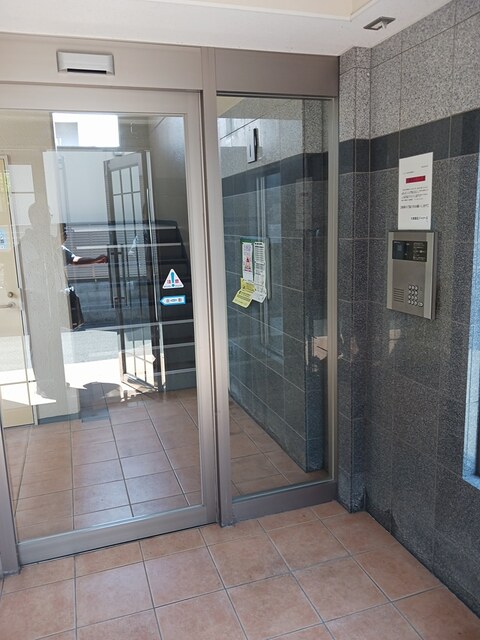 2/8 エントランス