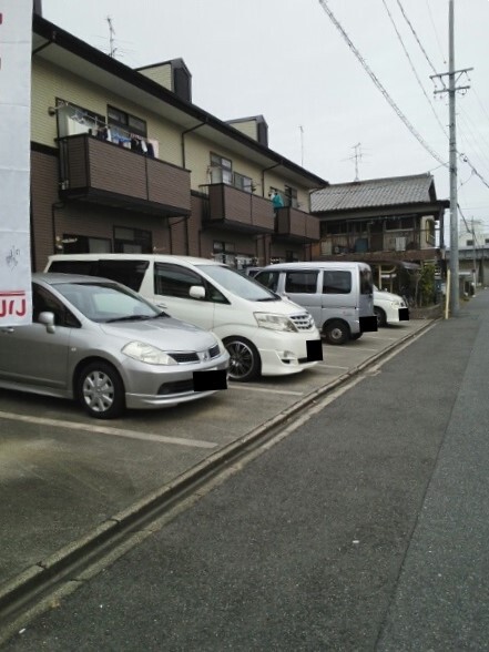 13/21 駐車場