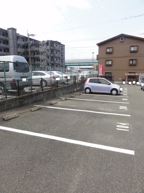 14/20 駐車場