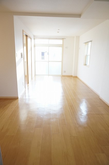 4/20 リビング/ダイニング