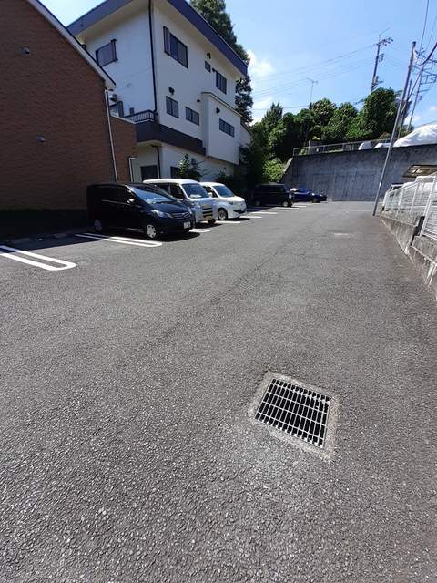 14/20 駐車場