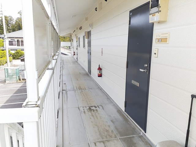 13/20 エントランス