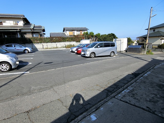 14/20 駐車場