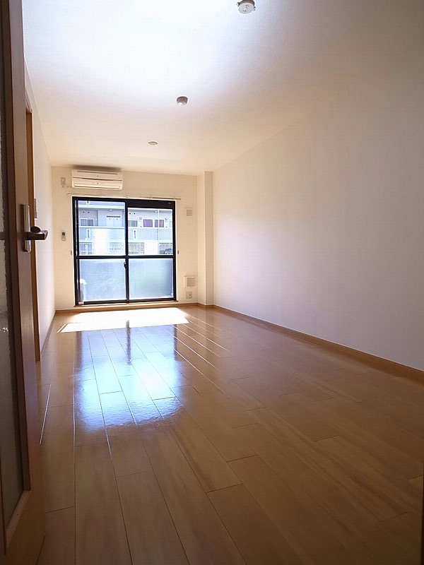 4/18 リビング/ダイニング