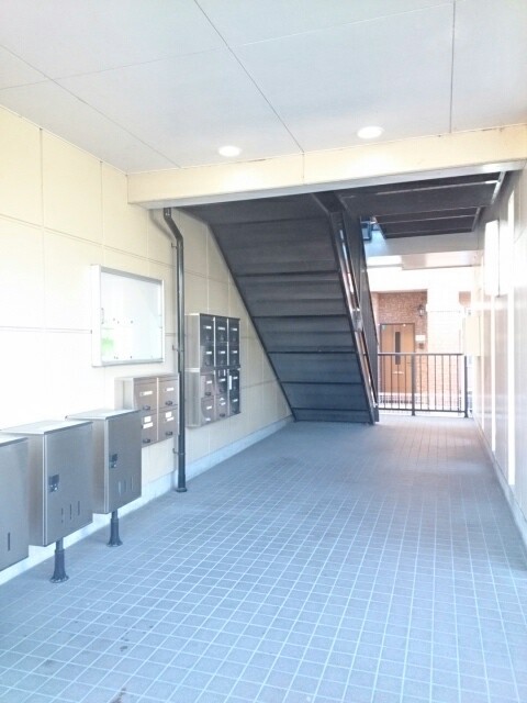 14/20 エントランス