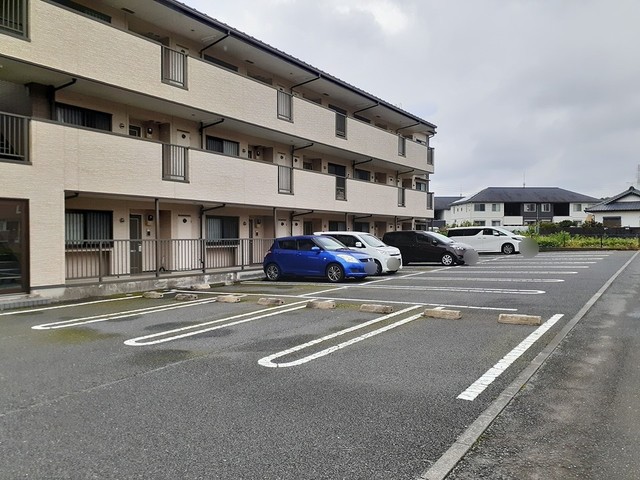2/8 駐車場