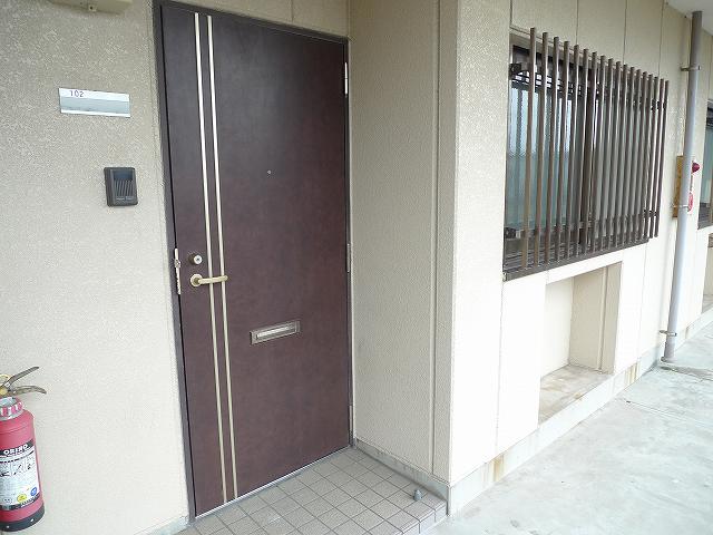 2/8 外観